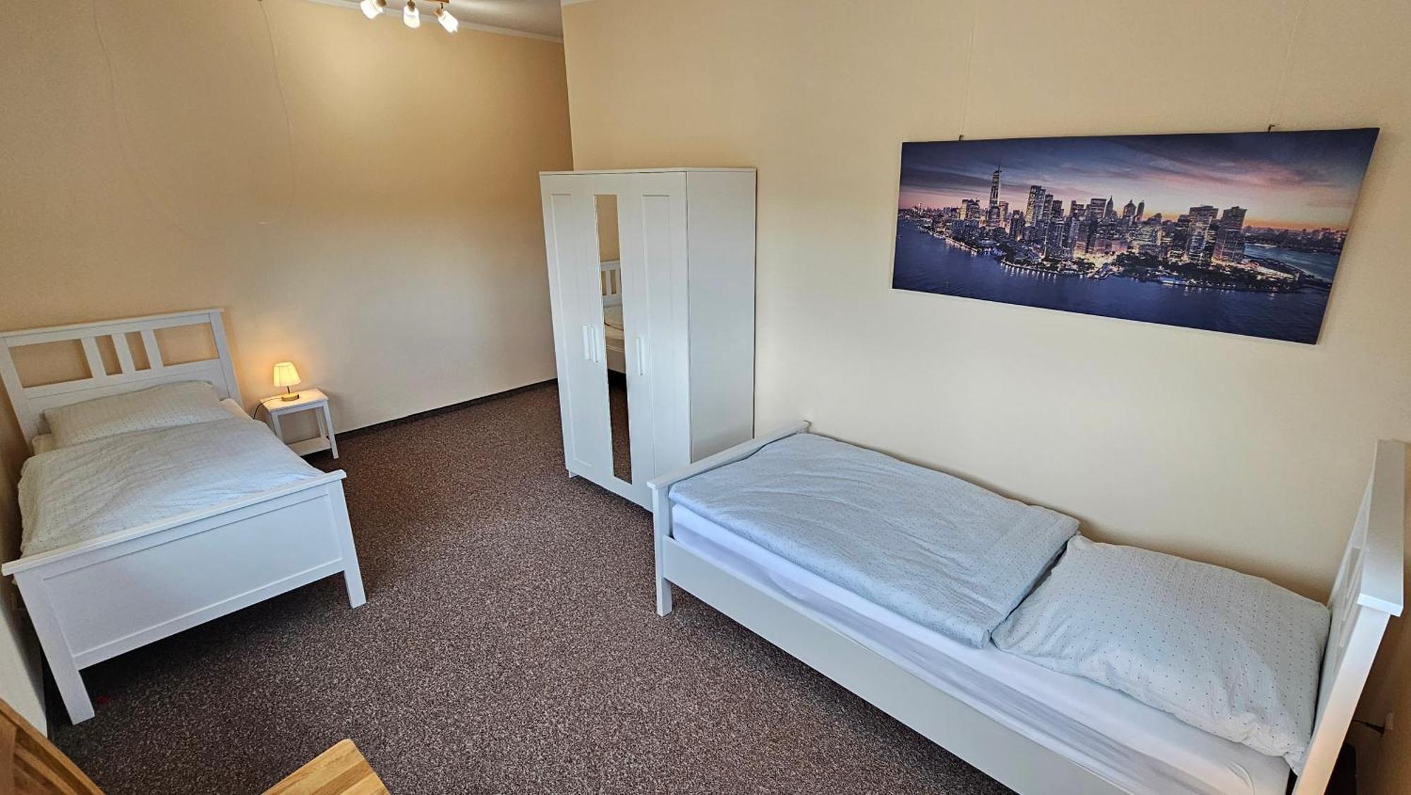 Sehr Schoenes Und Grosses Haus In Dresden - Partys Und Andere Feierlichkeiten Sind Wegen Eventueller Laermbelaestigung Nicht Gestattet Exteriér fotografie